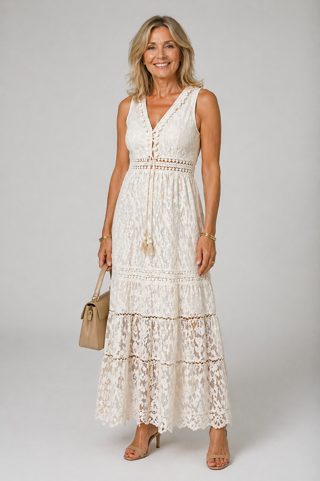 Elara beiges Kleid