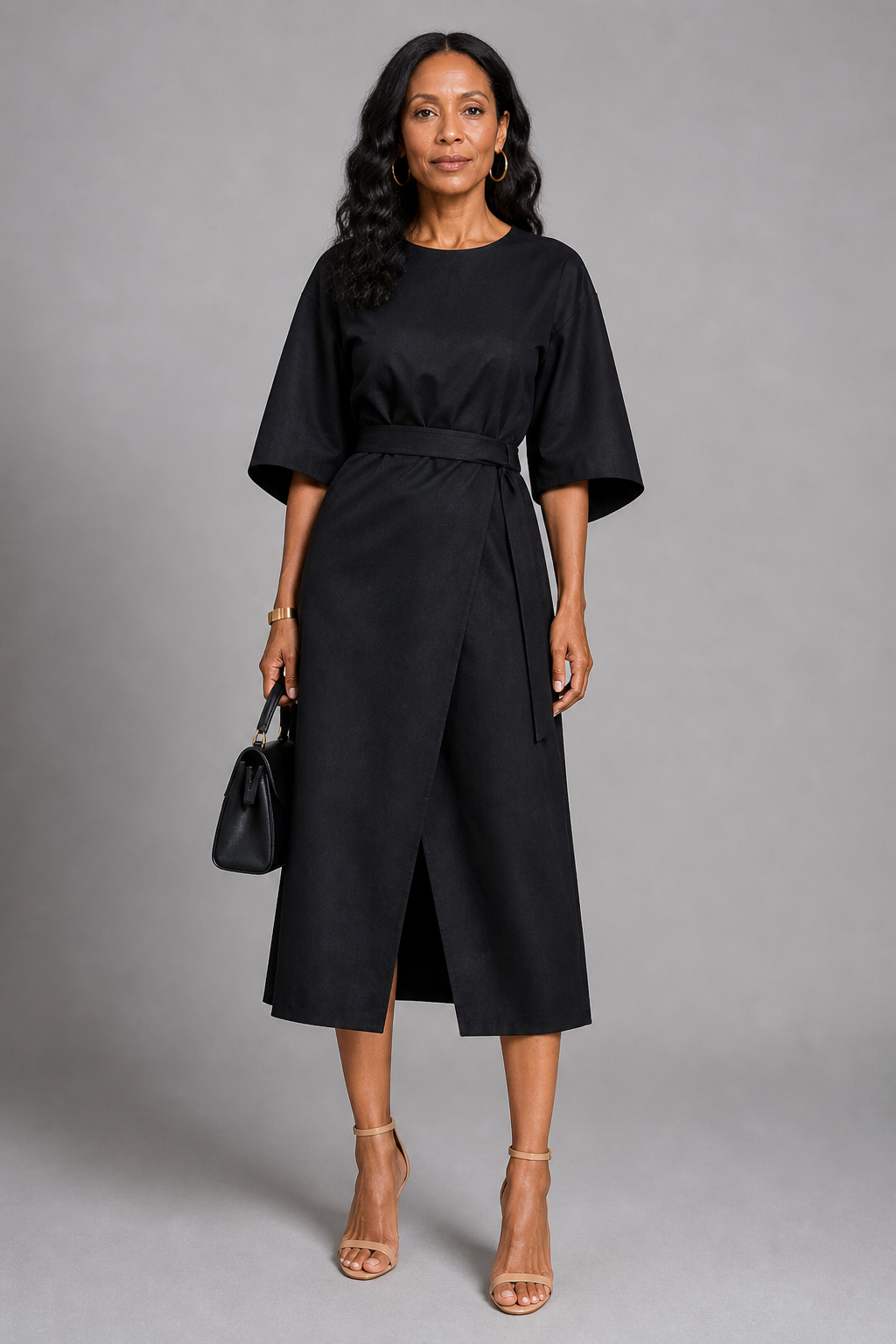 schwarzes Essence-Kleid