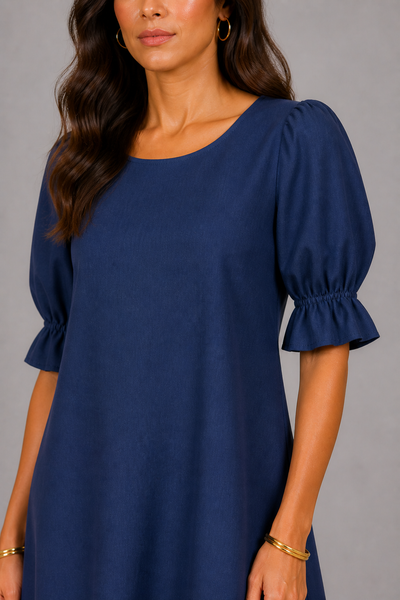 Saphirblaues schickes Kleid